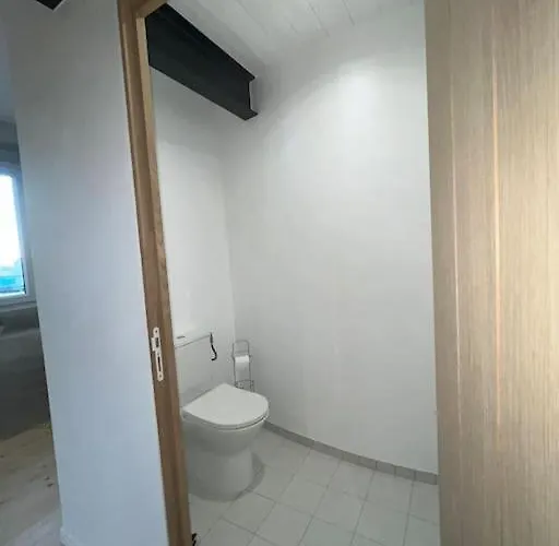 Loue Ancien Moulin A Vent Avec Piscine Et Jacuzzi Neuvy-Bouin